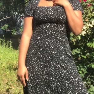 PERFECT CONDITION WORN ONCE flowy summer dress